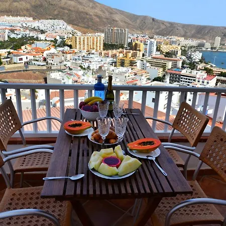 Panorama Old City Ocean View Apartment דירה
