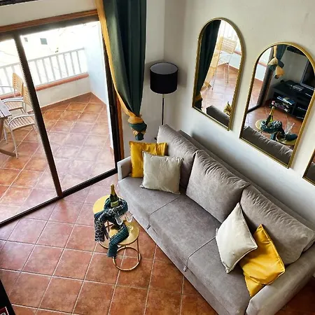 Panorama Old City Ocean View Apartment Апартаменты *