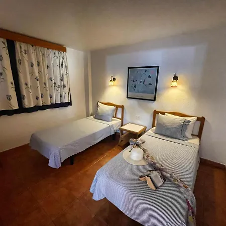 Panorama Old City Ocean View Apartment * Лос Кристианос